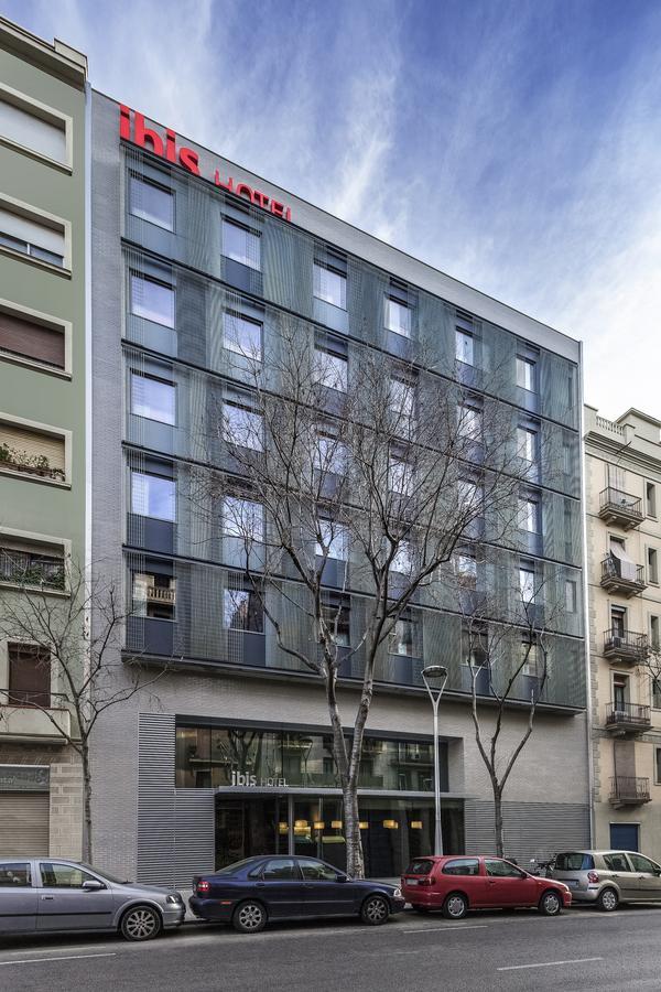 Hotel Ibis Barcelona Centro Esterno foto